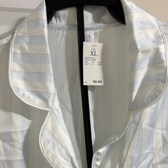 NWT Satin Striped Pajama Set in Blue and White - Picture 3 of 7